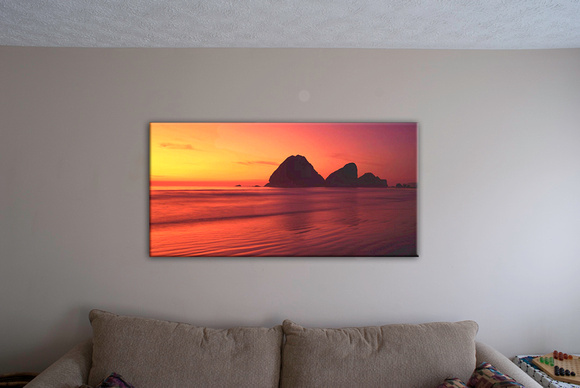 Virtual fitting of "Evening Reds" as a single piece gallery-wrap canvas